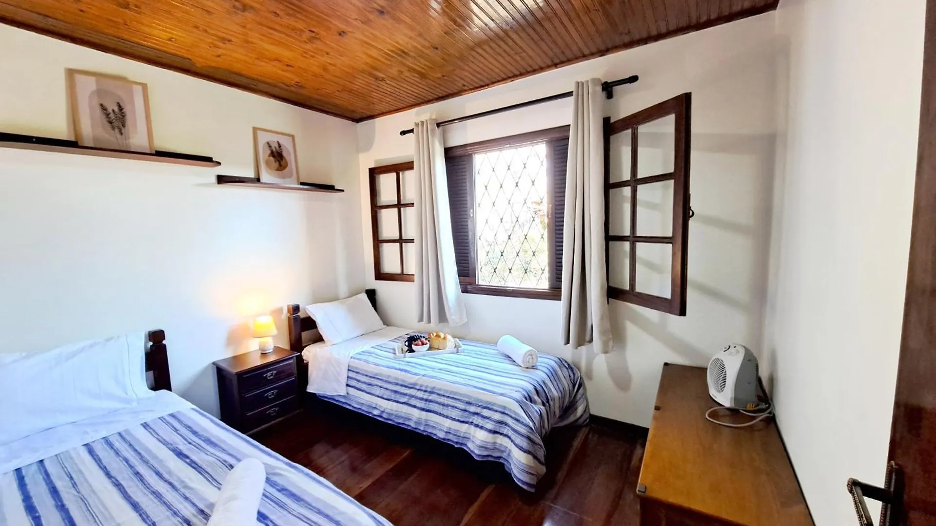 Charme Nas Montanhas Com Lareira Apartment Campos do Jordao Brazil